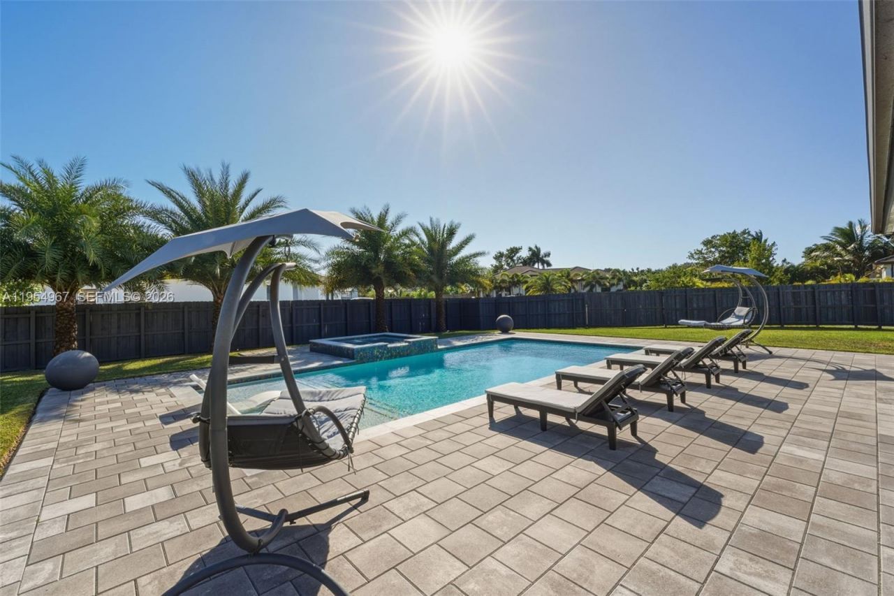 1410 NW 19th St, Homestead, FL 33030 Photo