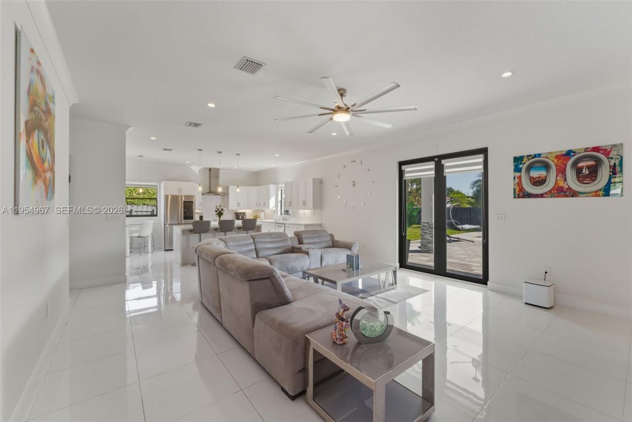 1410 NW 19th St, Homestead, FL 33030 Photo