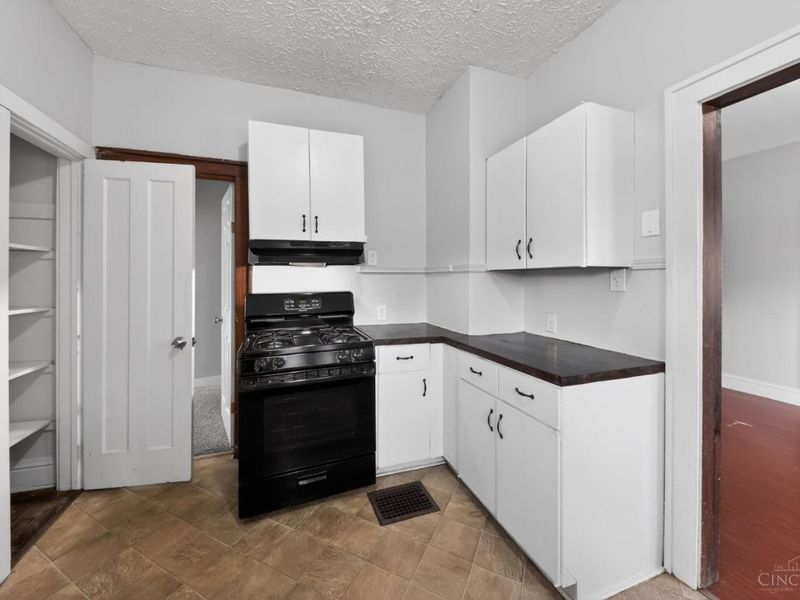 1701 Goodman Avenue, North College Hill, OH 45239 Photo 12