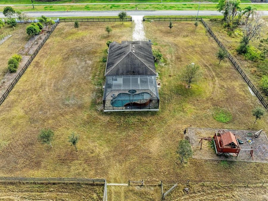 Property Image 80