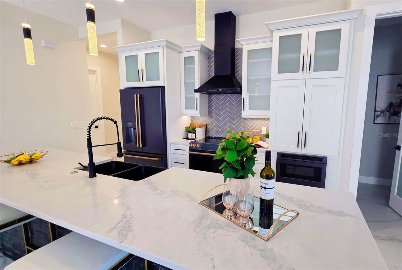 1156 Cocoanut Avenue, Sarasota, FL 34236 Photo