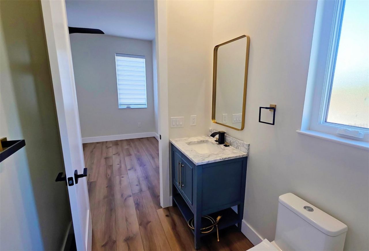 1156 Cocoanut Avenue, Sarasota, FL 34236 Photo