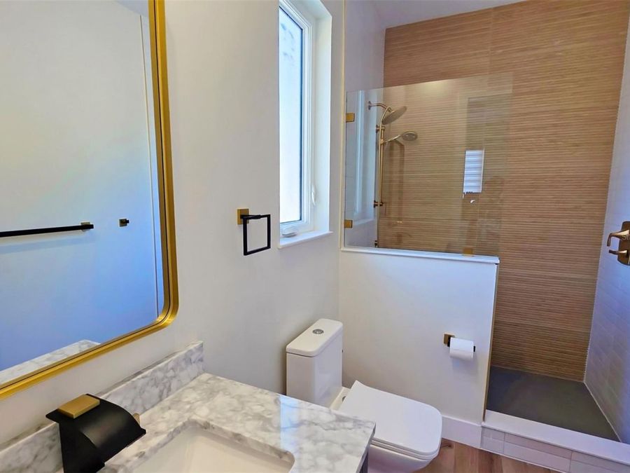 Property Image 71