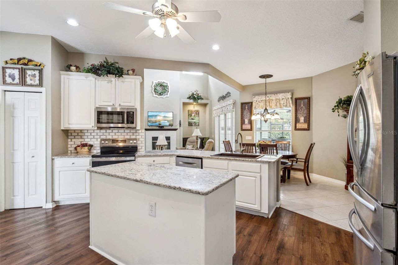 12002 Shadowbrook Lane, Orlando, FL 32828 Photo