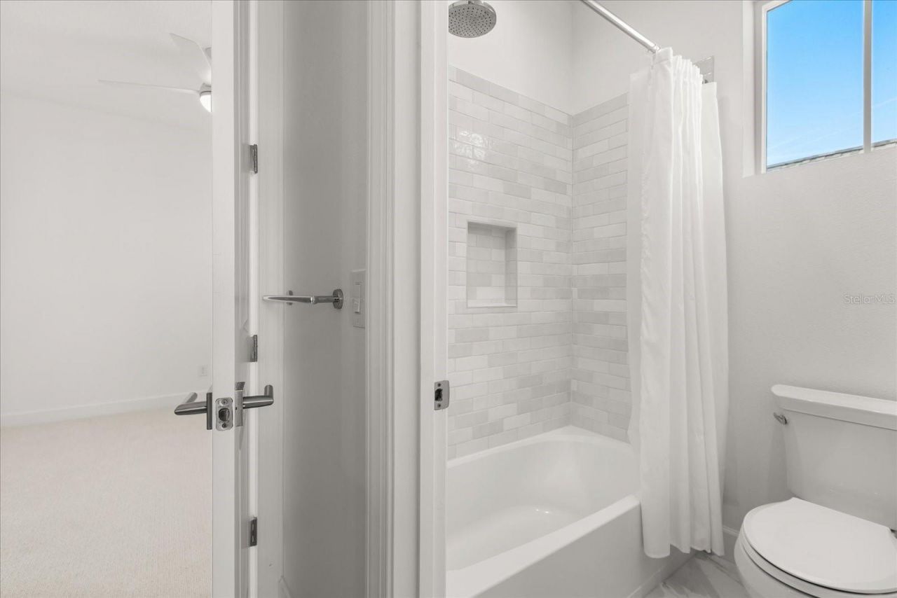 1120 Civitas Way, Oakland, FL 34787 Photo