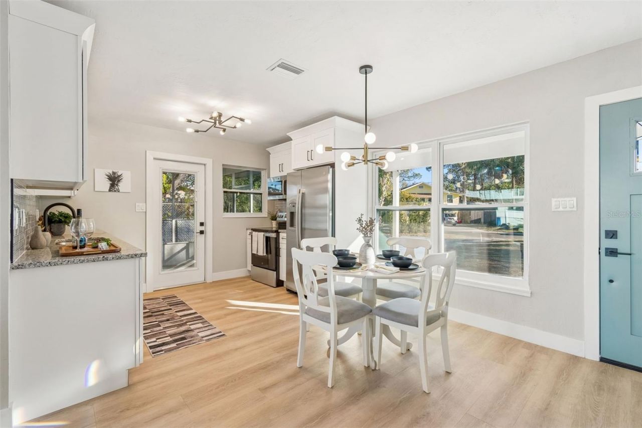 1839 46th Avenue N, Saint Petersburg, FL 33714 Photo