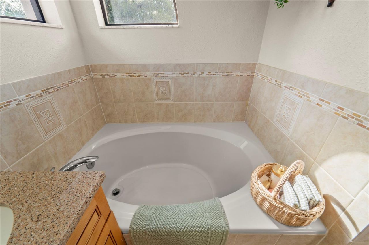 1843 Juanita Court, Clearwater, FL 33764 Photo