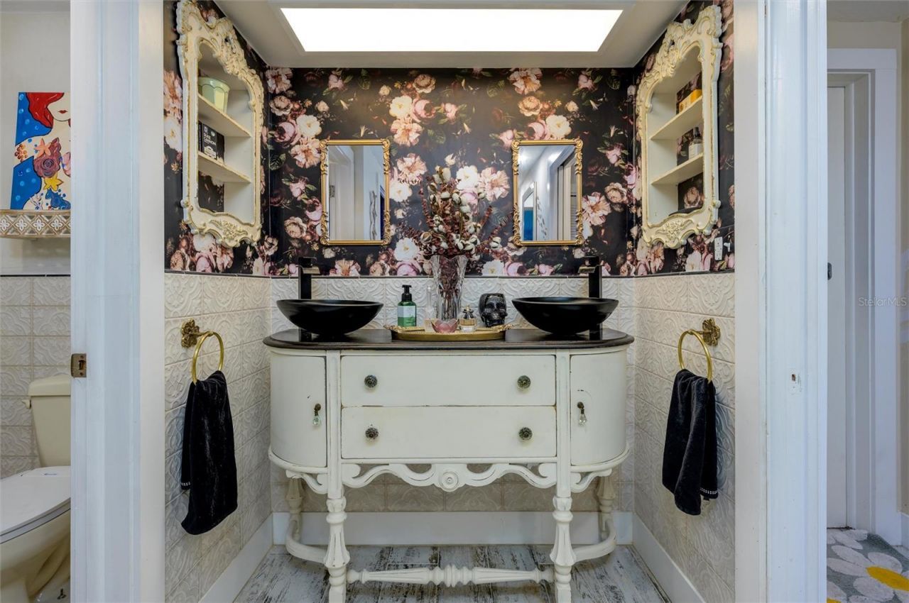 1053 Grand Boulevard, Holiday, FL 34690 Photo