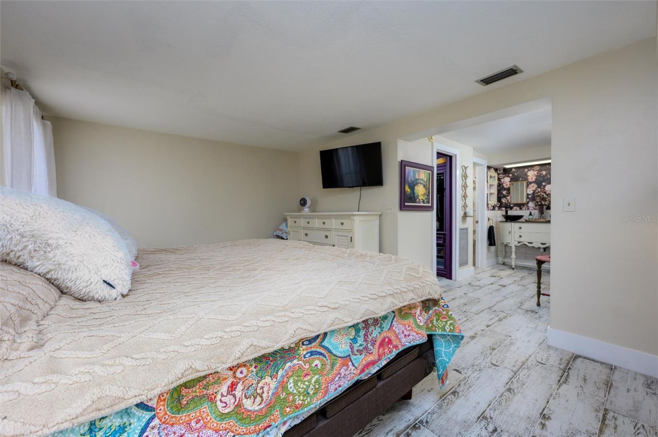 1053 Grand Boulevard, Holiday, FL 34690 Photo