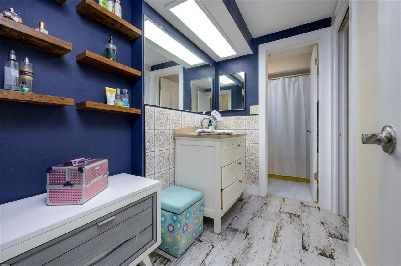 1053 Grand Boulevard, Holiday, FL 34690 Photo