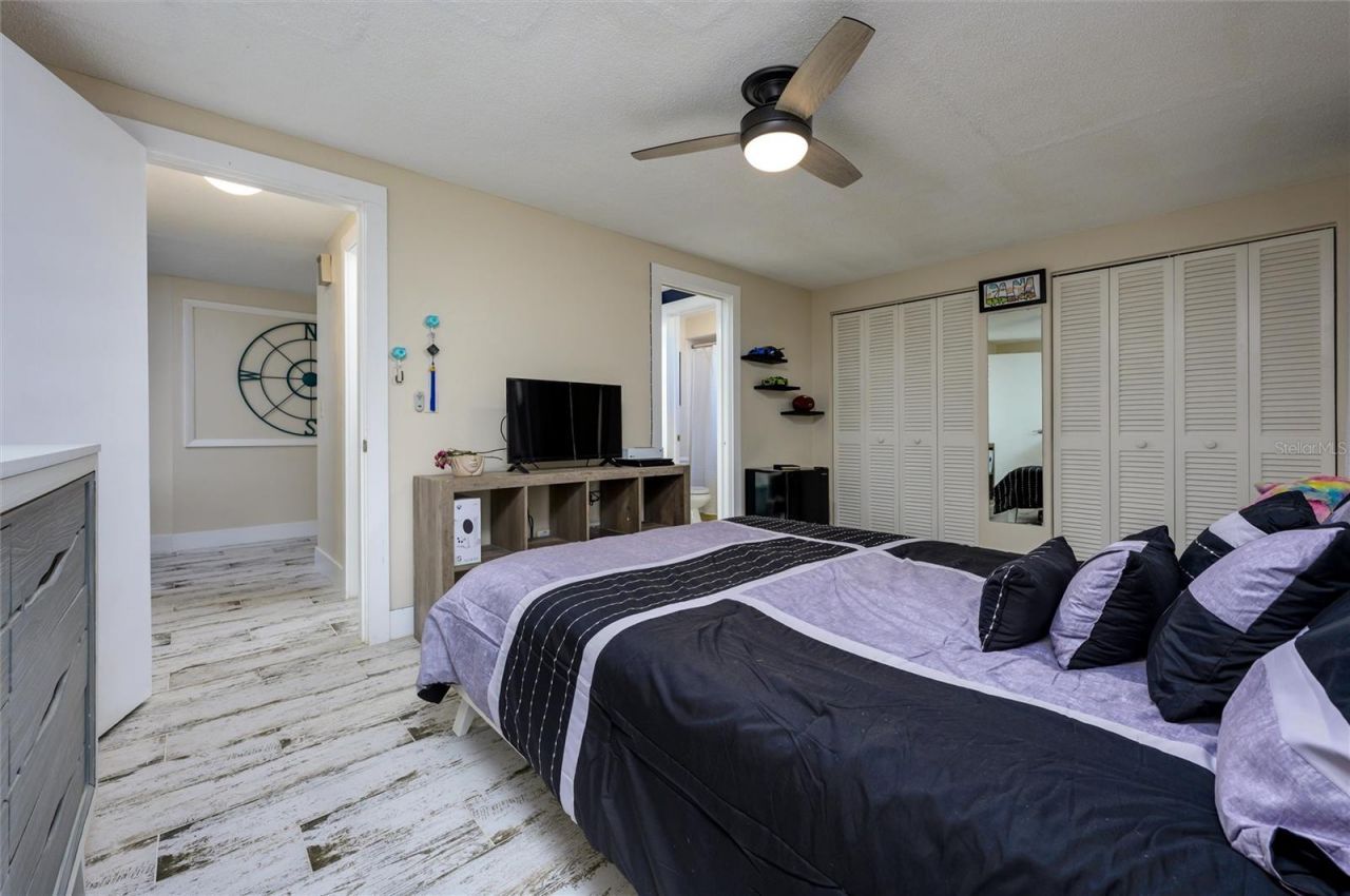 1053 Grand Boulevard, Holiday, FL 34690 Photo