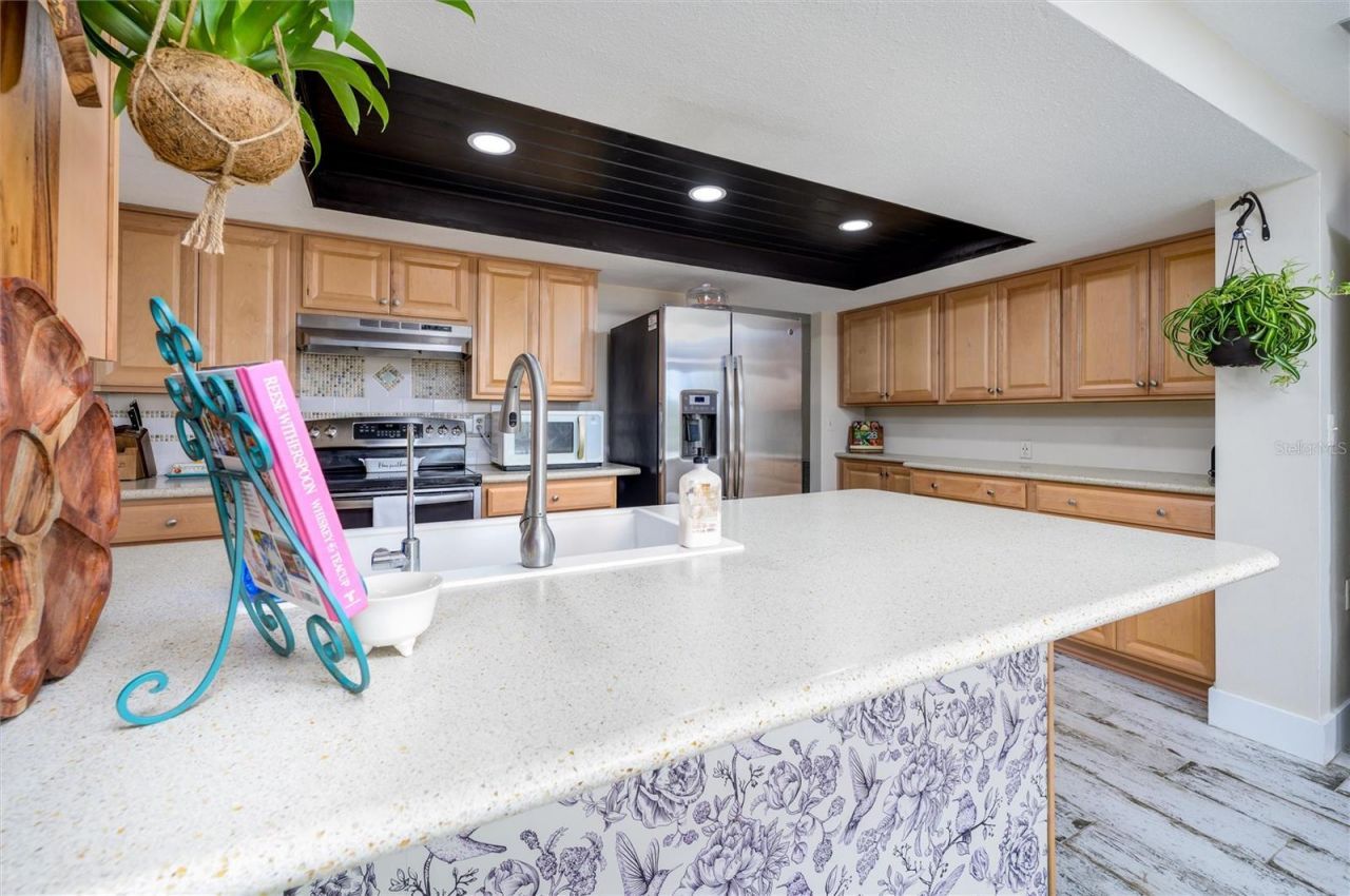 1053 Grand Boulevard, Holiday, FL 34690 Photo