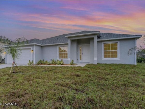 323 Santa Martia Street SW , Palm Bay, FL 32908