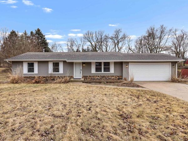 4446 Scarlet Oak Drive, ROCKFORD, IL 61109