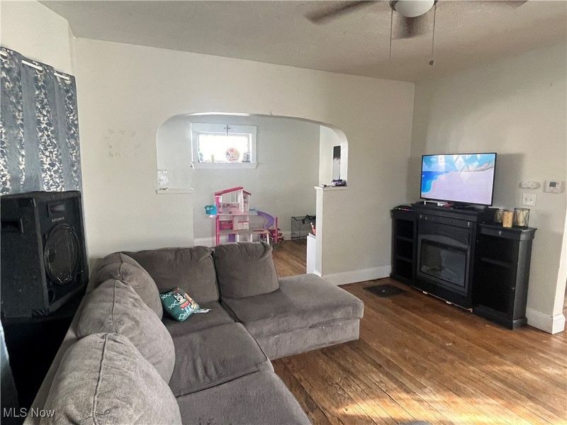 7409 Dearborn Avenue, Cleveland, OH 44102 Photo 4