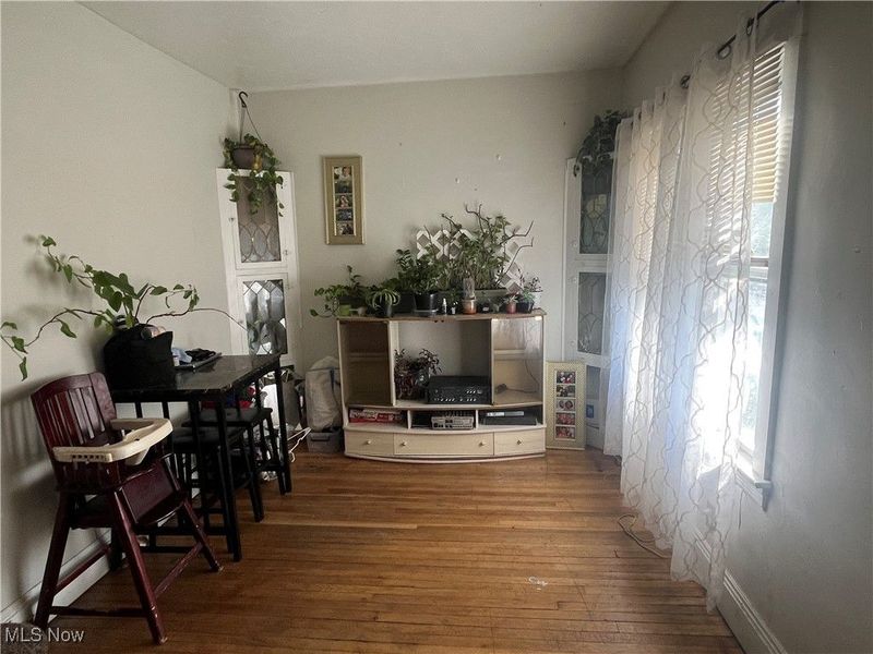 7409 Dearborn Avenue, Cleveland, OH 44102 Photo 6