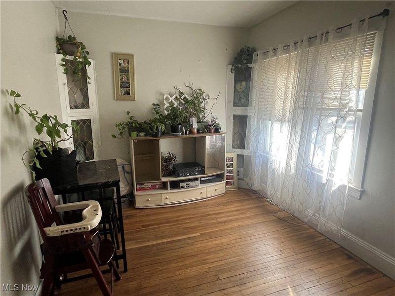 7409 Dearborn Avenue, Cleveland, OH 44102 Photo 8