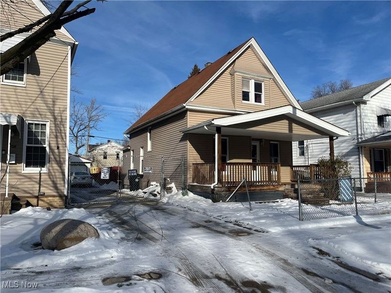 7704 Brinsmade Avenue, Cleveland, OH 44102 Photo 1