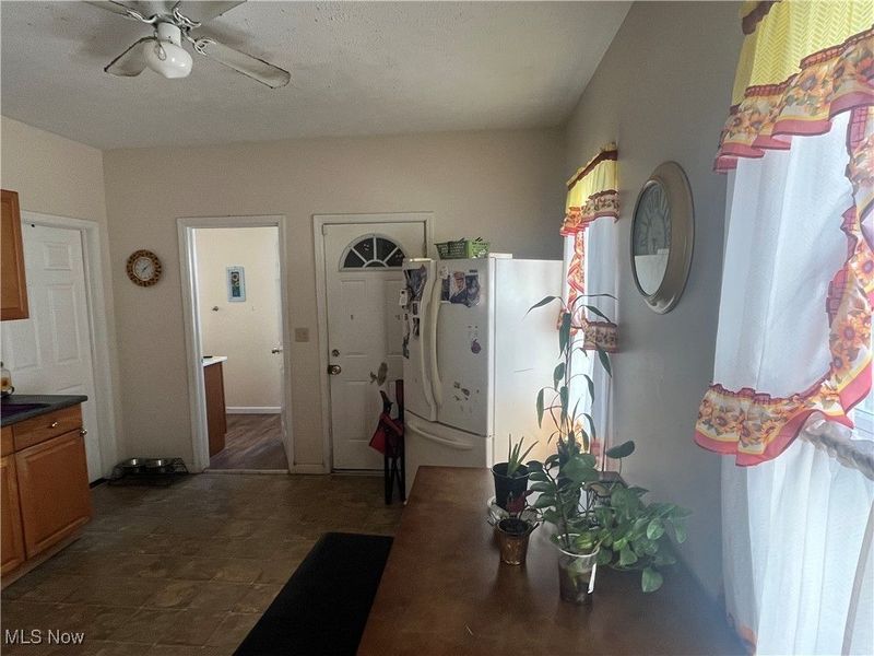 7704 Brinsmade Avenue, Cleveland, OH 44102 Photo 12