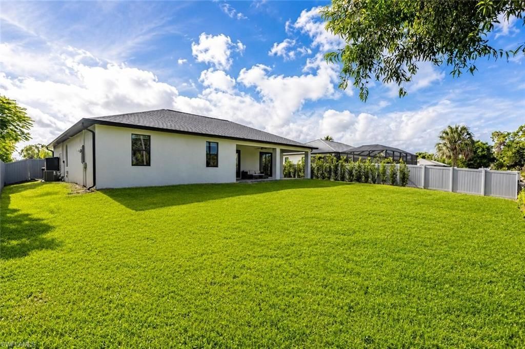 23208 W El Dorado Ave, Bonita Springs, FL 34134 Photo