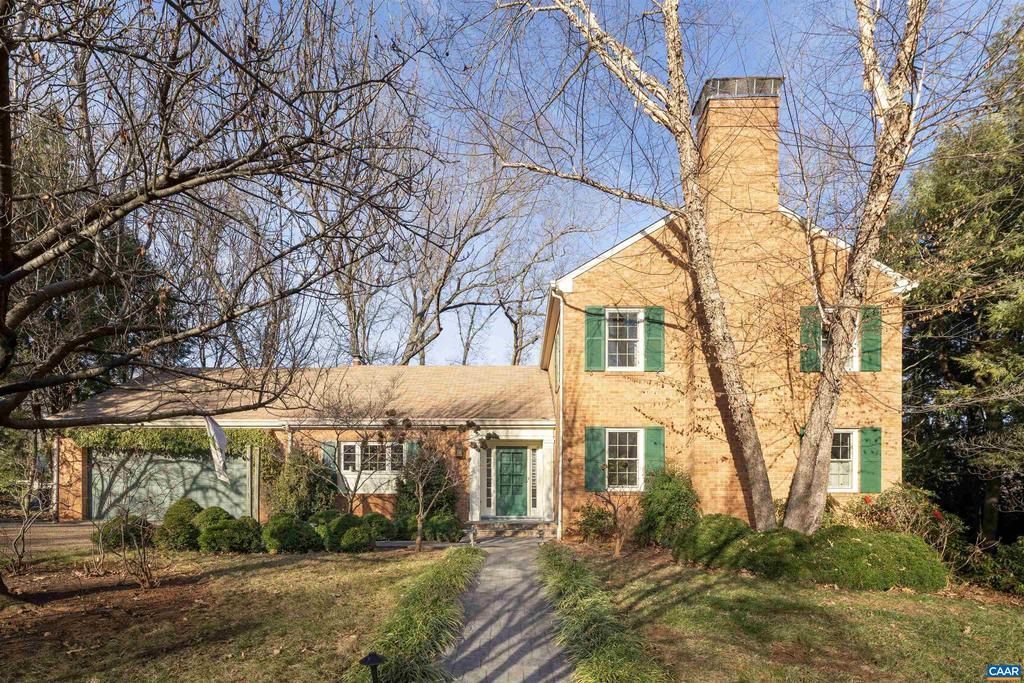 1413 Foxbrook Ln, Charlottesville, VA 22901 Main Photo