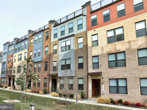 44531 WOLFHOUND SQUARE, ASHBURN, VA 20147