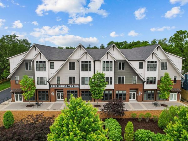 4303 Gallatin Pike , Unit 304, Nashville, TN 37216