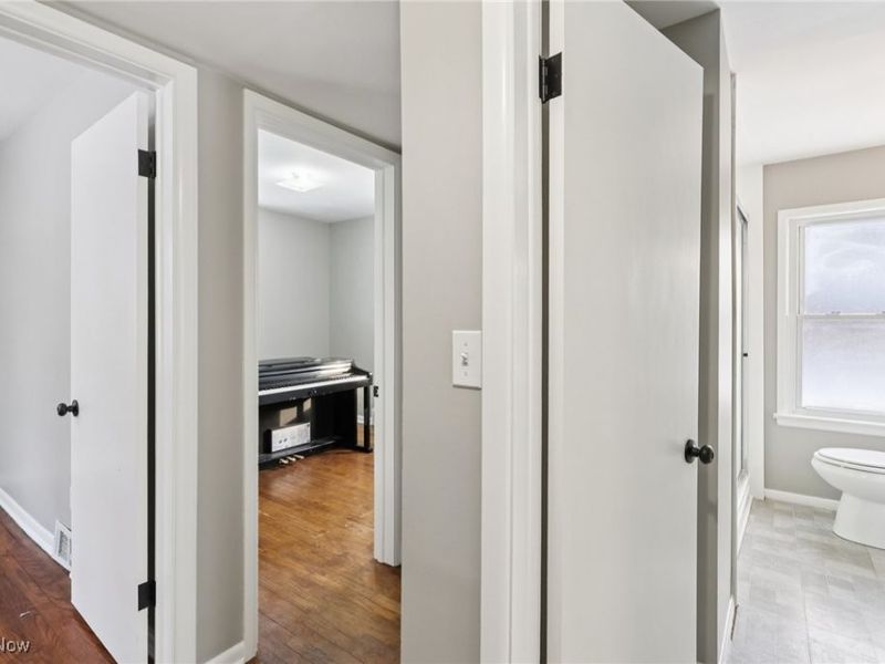 4623 Martin Drive, North Olmsted, OH 44070 Photo 17