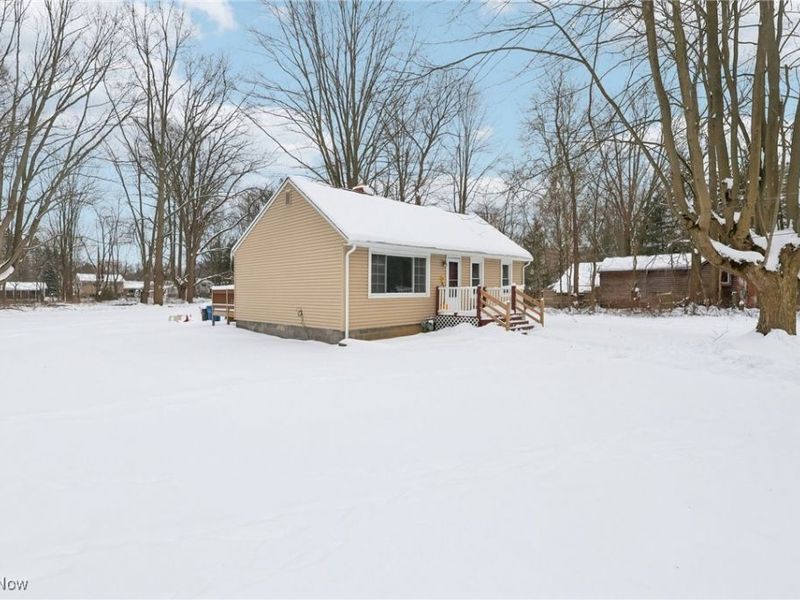 4623 Martin Drive, North Olmsted, OH 44070 Photo 6