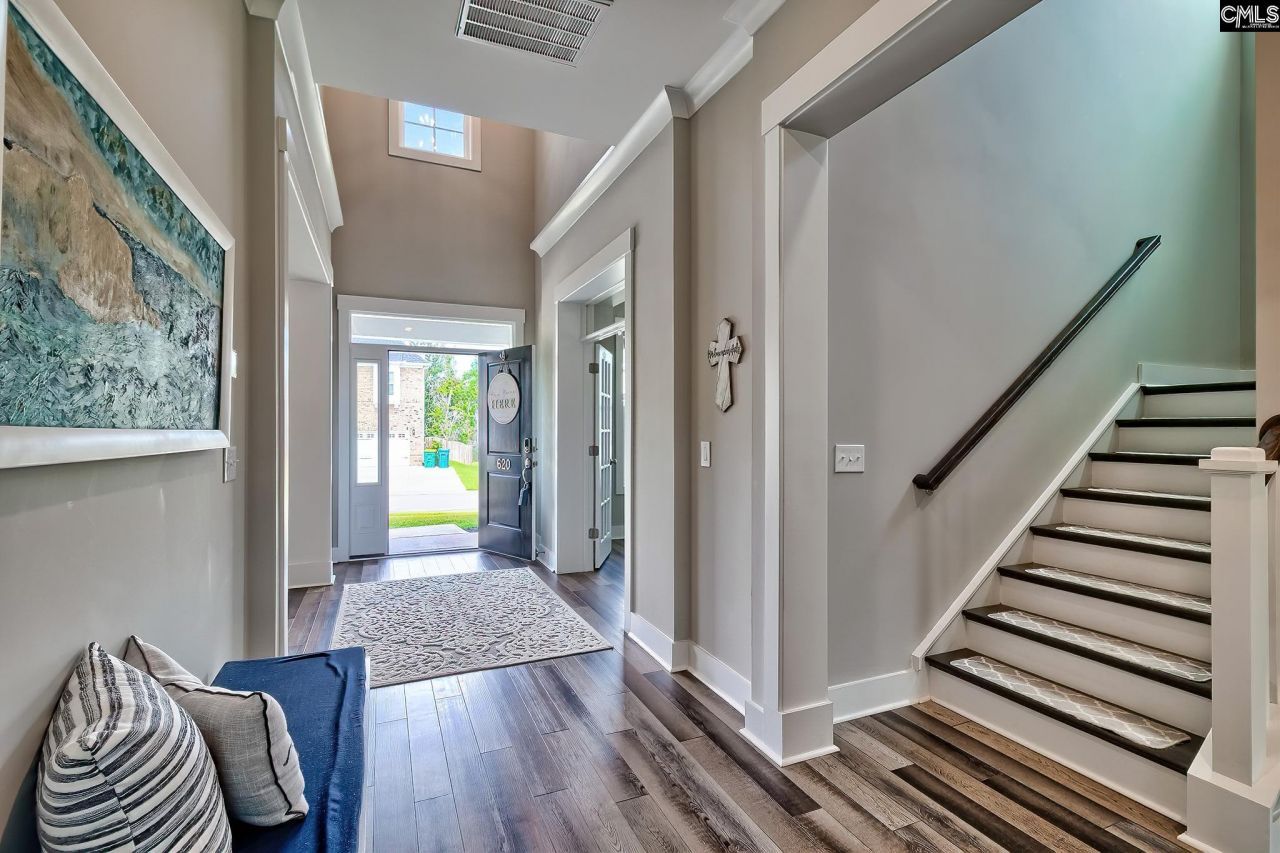 620 Sterling Brook Drive Photo 18