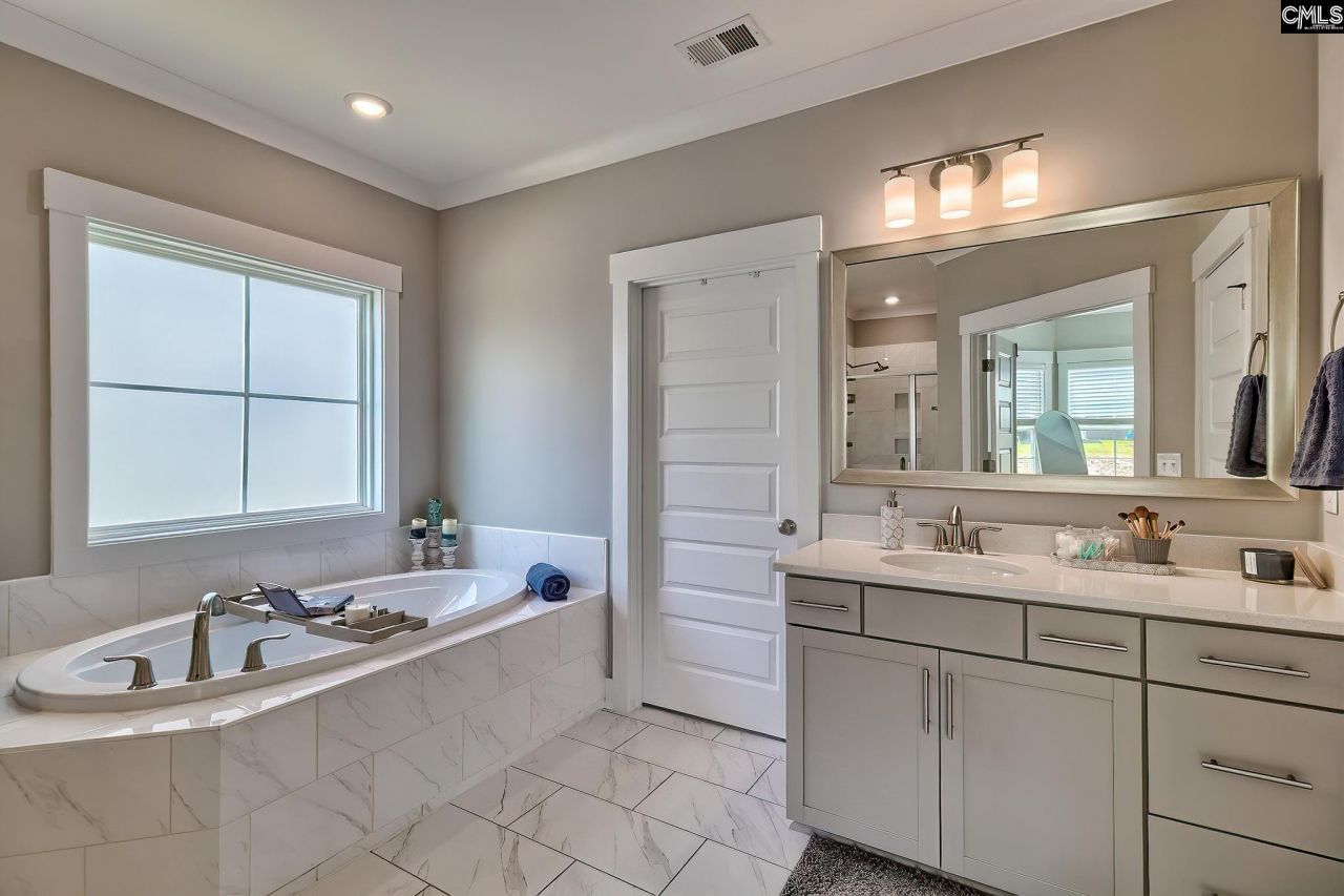 620 Sterling Brook Drive Photo 23