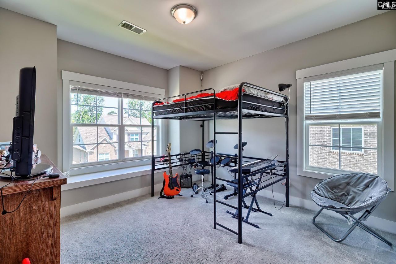 620 Sterling Brook Drive Photo 30