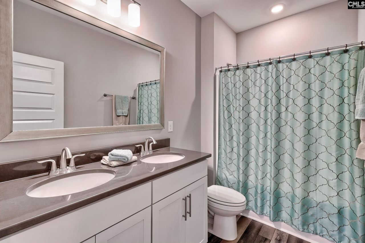 620 Sterling Brook Drive Photo 31