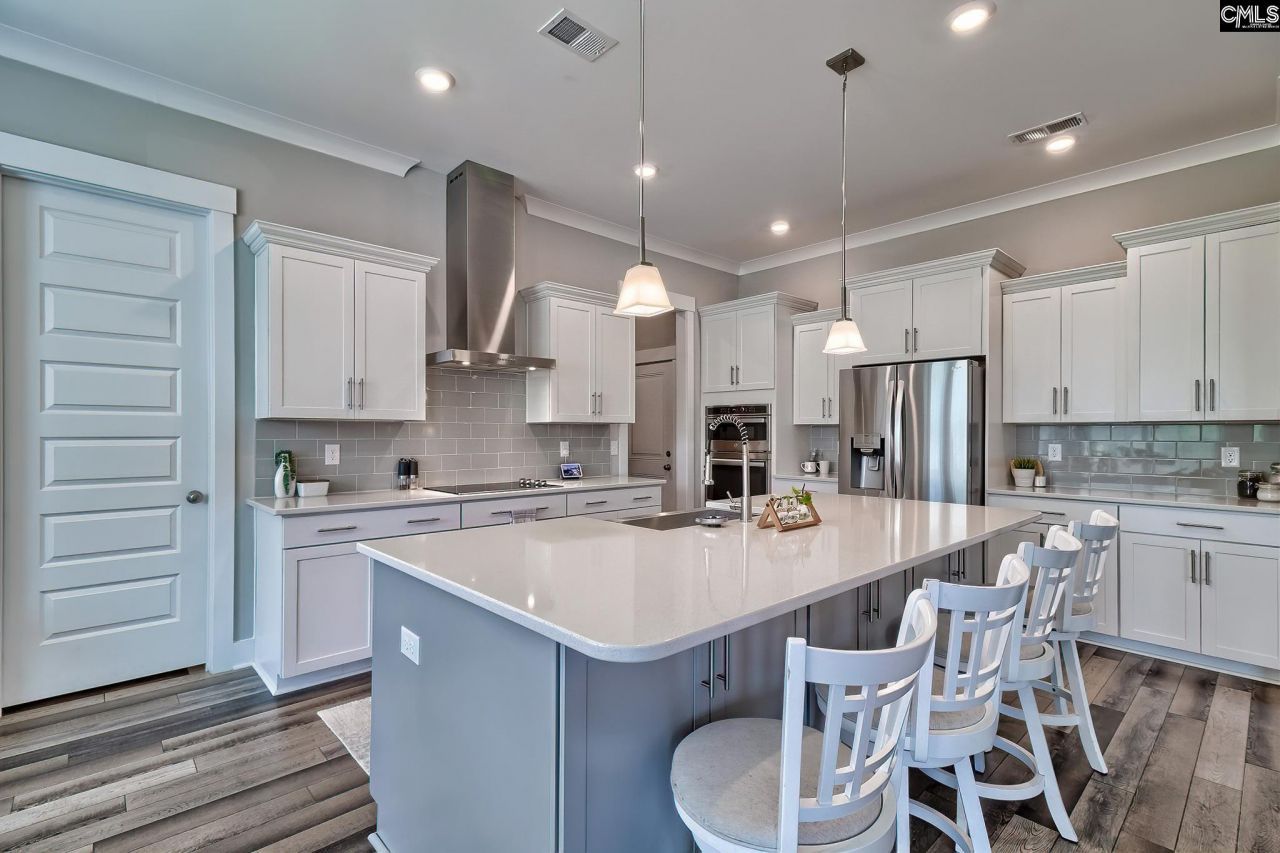 620 Sterling Brook Drive Photo 5