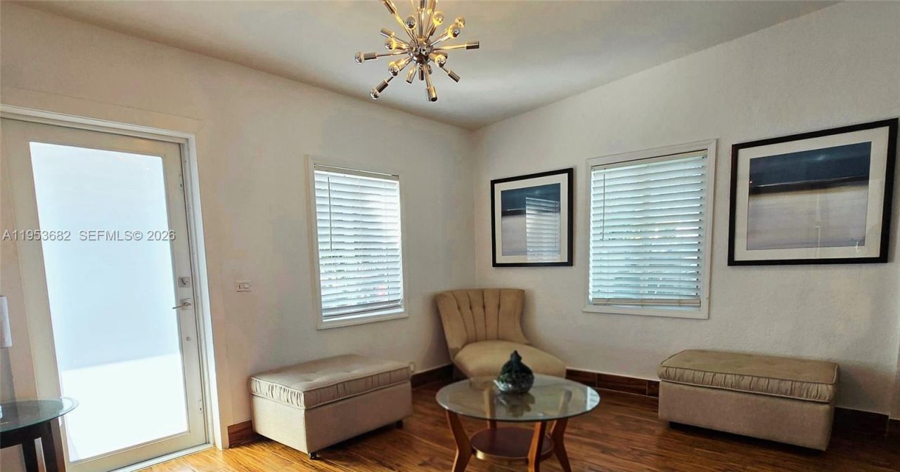 2455 NW 161st St, Miami Gardens, FL 33054 Photo