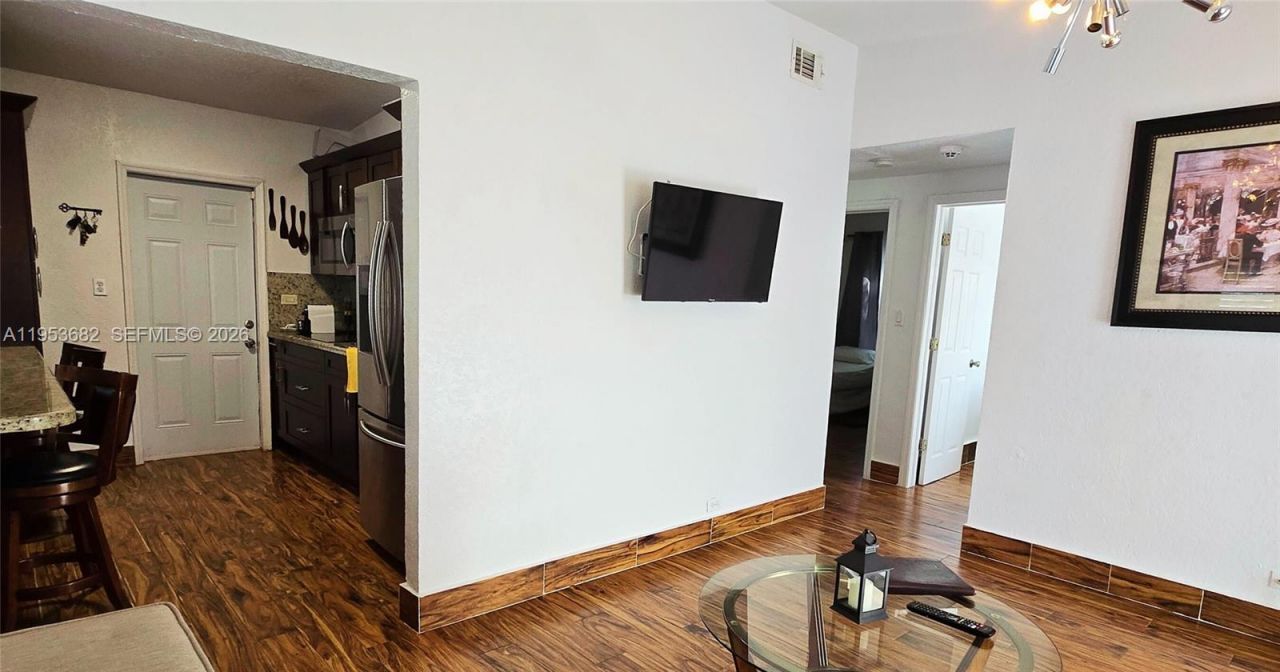 2455 NW 161st St, Miami Gardens, FL 33054 Photo