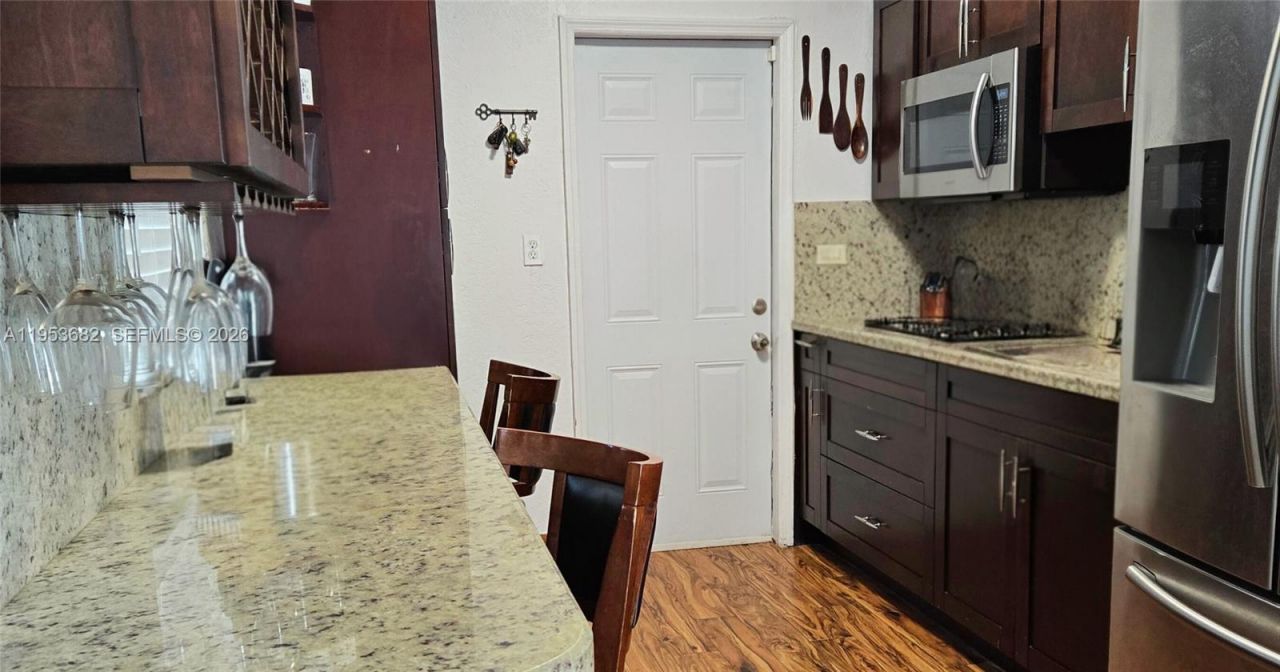 2455 NW 161st St, Miami Gardens, FL 33054 Photo