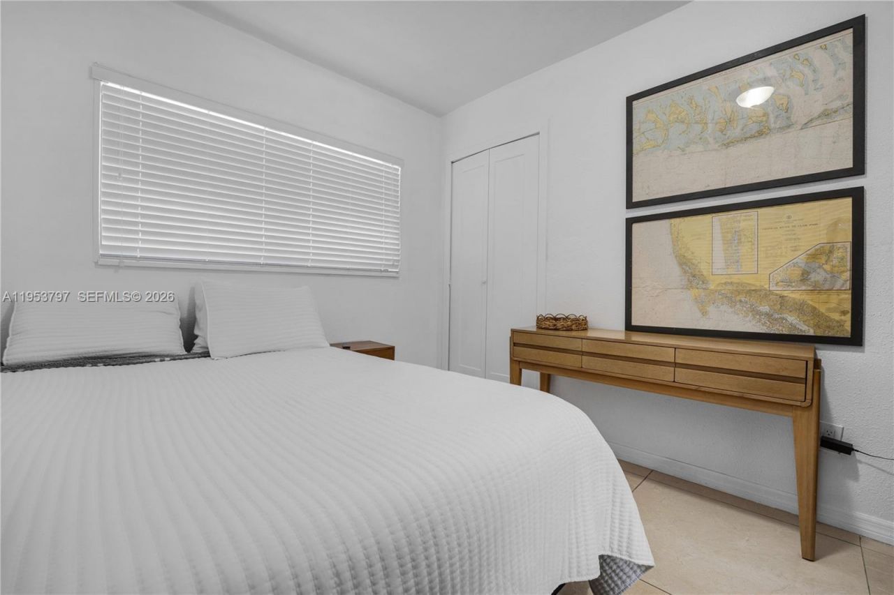 11610 NW 57th Ct, Hialeah, FL 33012 Photo