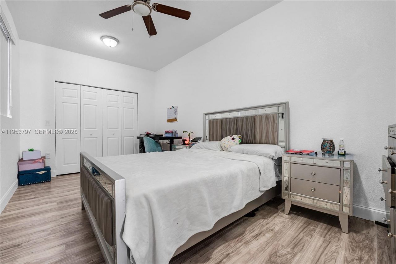 11610 NW 57th Ct, Hialeah, FL 33012 Photo