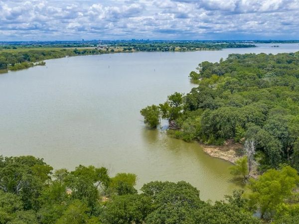 954 Lloyds Road, Little Elm, TX 75068