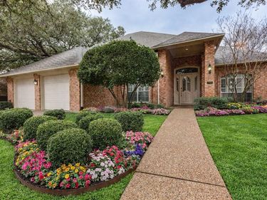 17101 Vista Tree Circle, Dallas, TX 75248