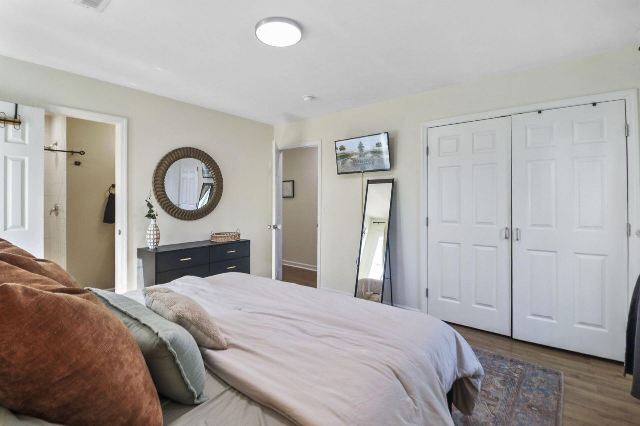 109 Marion Road Photo 22