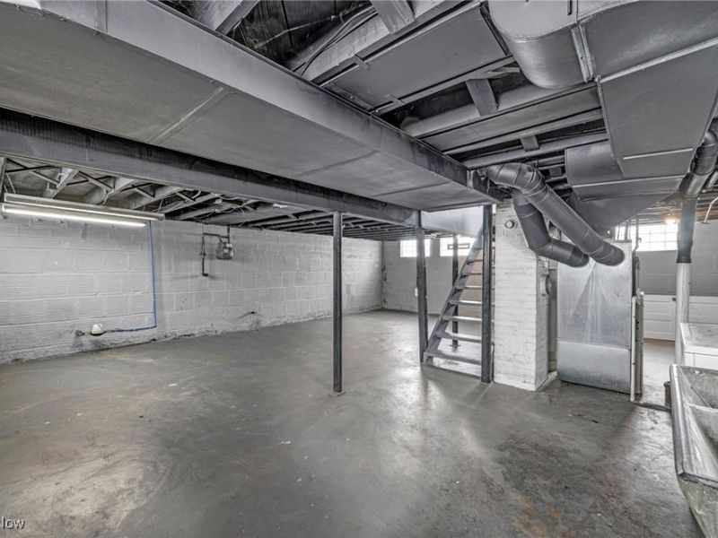 1078 Lindsay Avenue, Akron, OH 44306 Photo 32