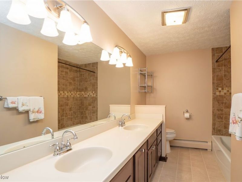 4710 Brunnerdale Avenue NW, Canton, OH 44718 Photo 29