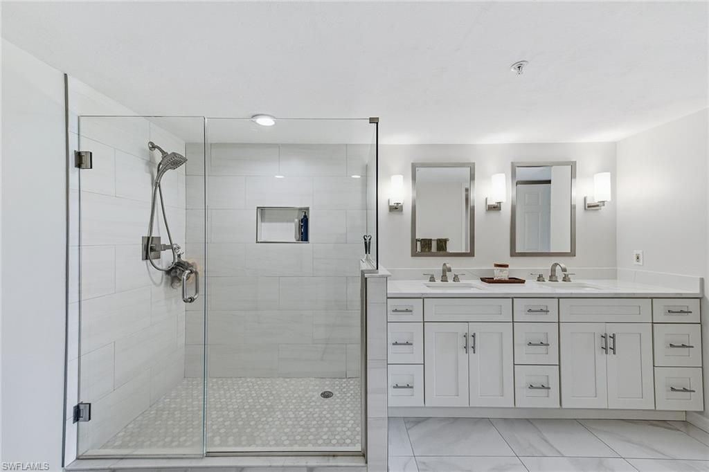 26880 Wedgewood Dr, Unit 202, Bonita Springs, FL 34134 Photo