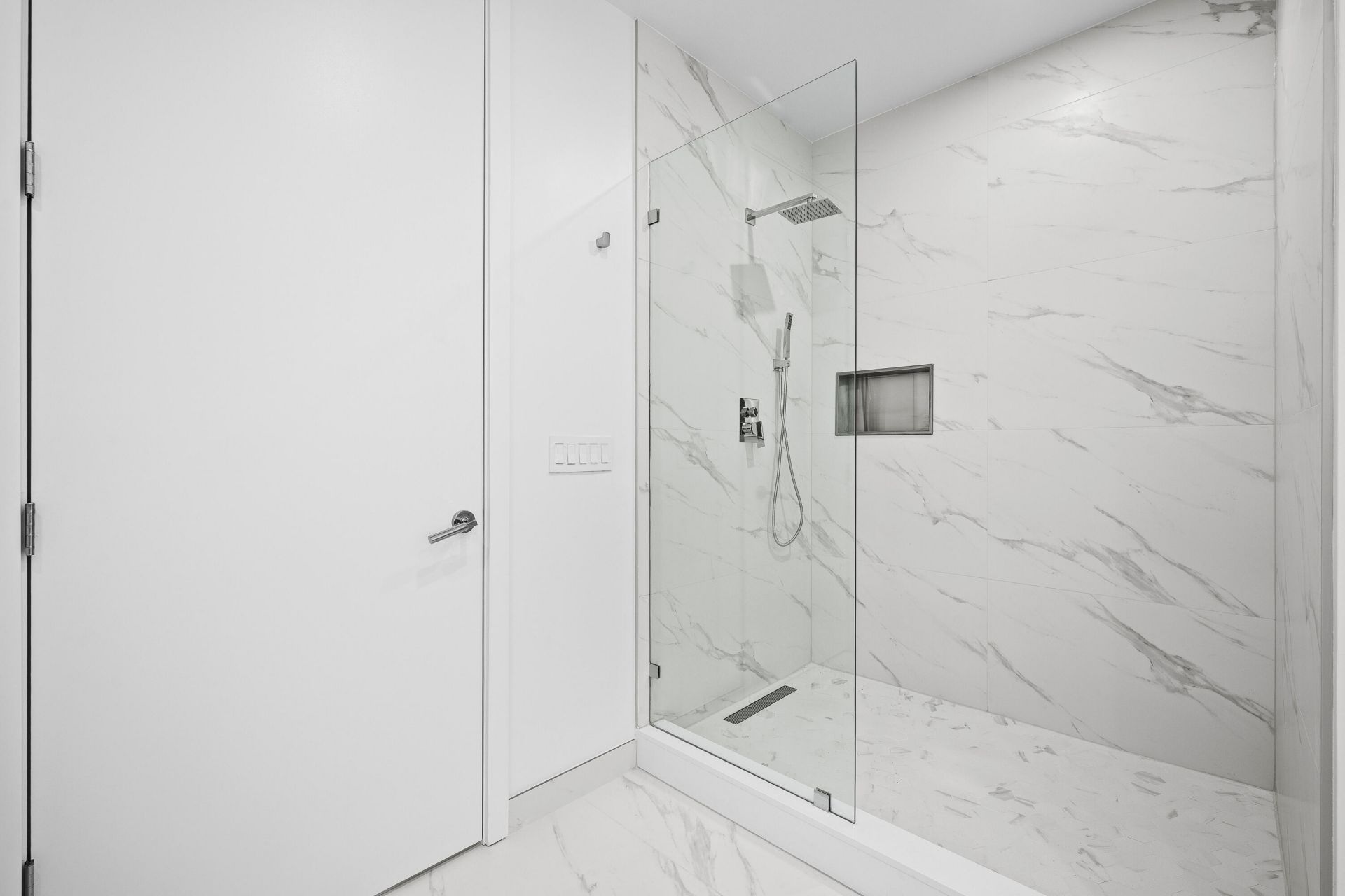 220 Lake Shore Drive, Unit 915, Lake Park, FL 33403 Photo