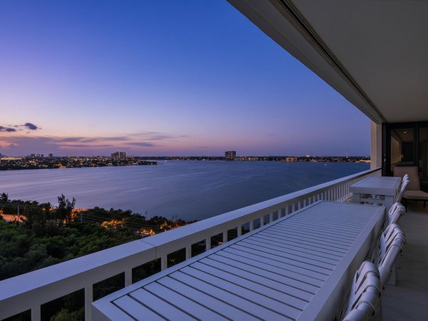 5280 N Ocean Drive, Unit 11f, Singer Island, FL 33404