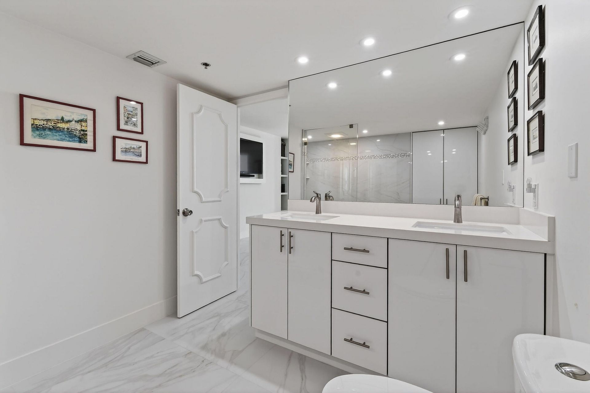 5280 N Ocean Drive, Unit 11f, Singer Island, FL 33404 Photo