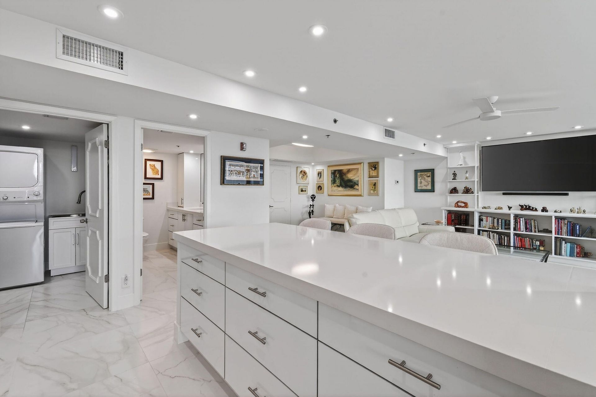 5280 N Ocean Drive, Unit 11f, Singer Island, FL 33404 Photo