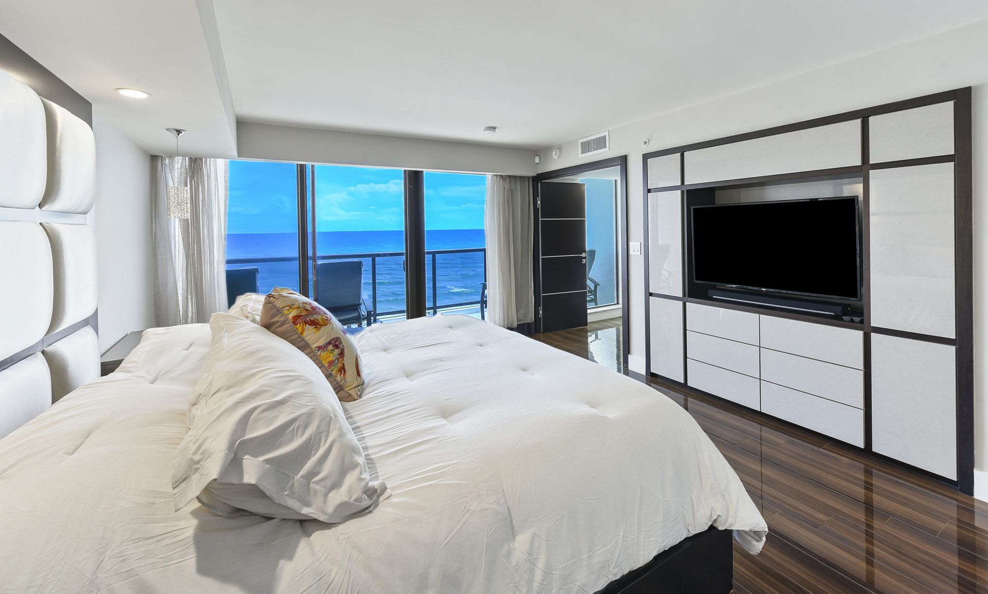 3115 S Ocean Boulevard, Unit 103, Highland Beach, FL 33487 Photo